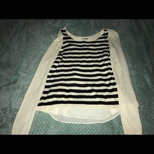 Women’s Stripped Black and Cream Sweater!